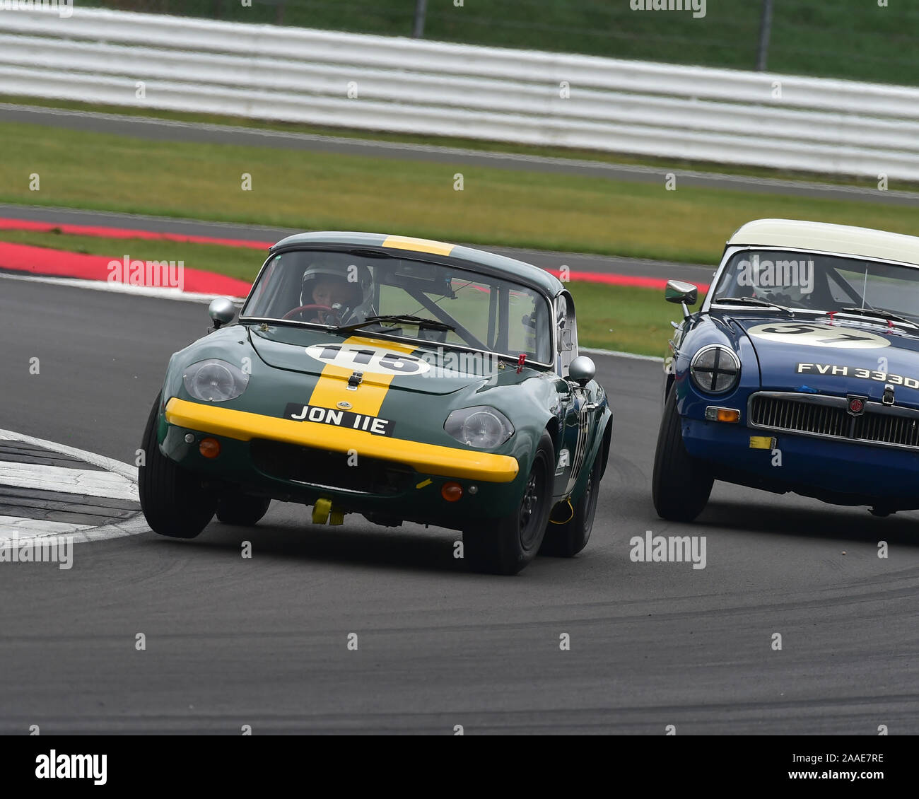 Jonathan Kent, Raymond Low, Lotus Elan 26R, International Trophy for