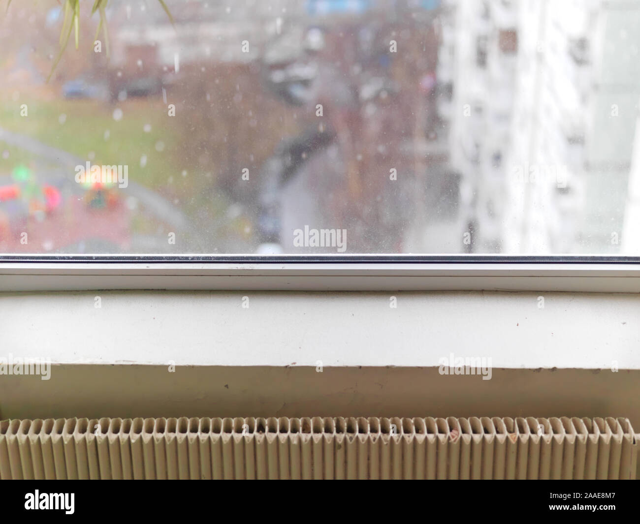 Falling behind hi-res stock photography and images - Alamy