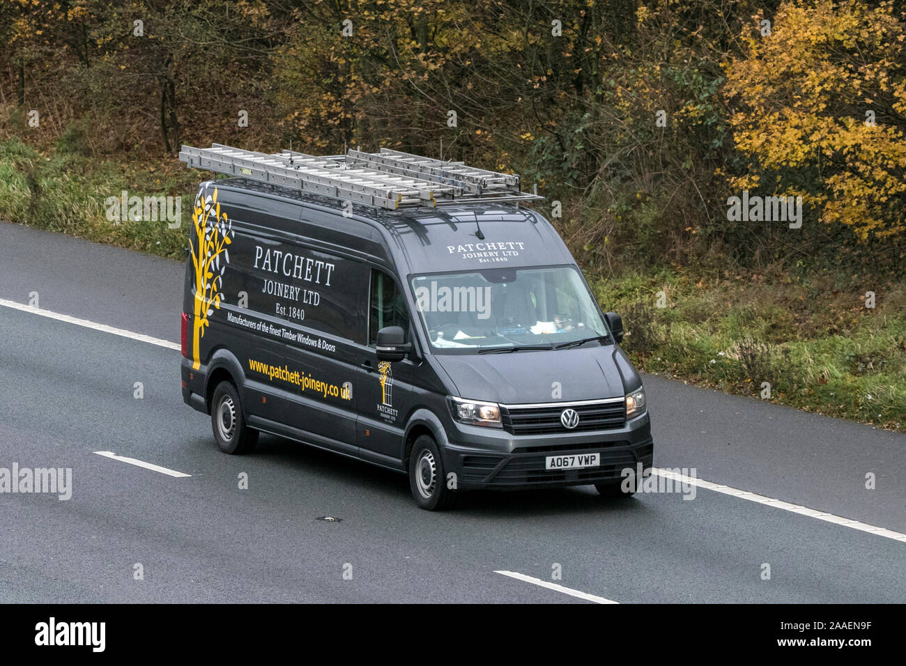 Patchett joinery bespoke timber wood sliding sash windows and door manufacturer Stock Photo