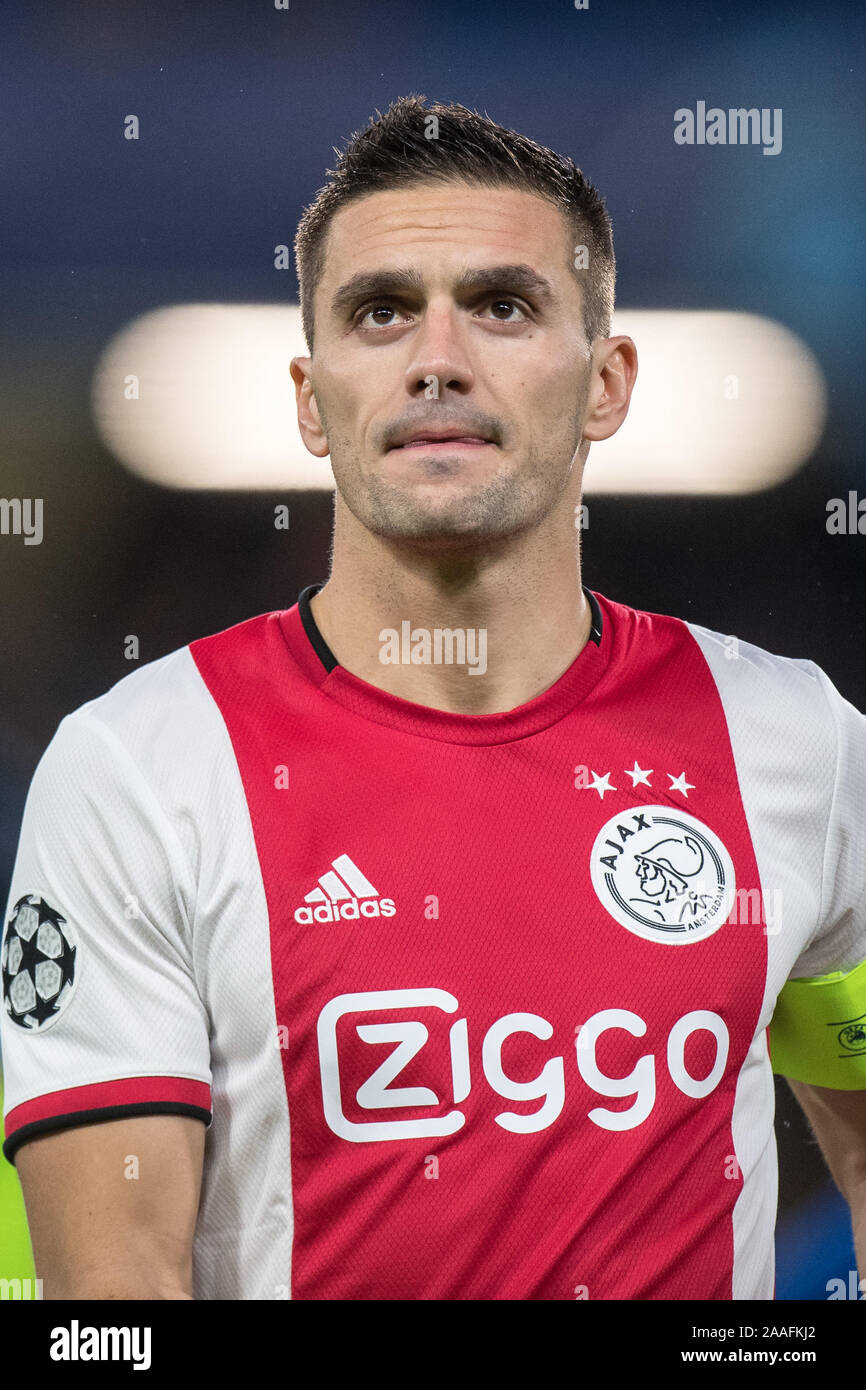 London England November 05 Dusan Tadic Of Afc Ajax Looks On During The Uefa Champions League Group H Match Between Chelsea Fc And Afc Ajax At Stam Stock Photo Alamy