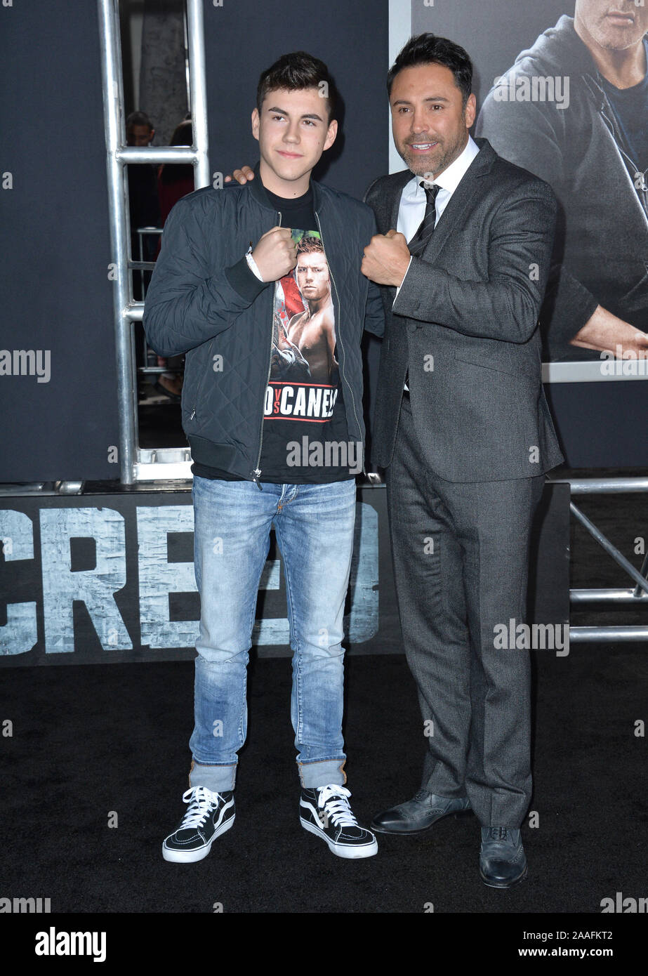 LOS ANGELES, CA NOVEMBER 19, 2015 Boxer Oscar De La Hoya & son Devon De La Hoya at the