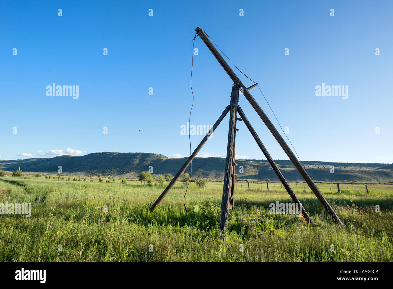 Hay derrick hi-res stock photography and images - Alamy