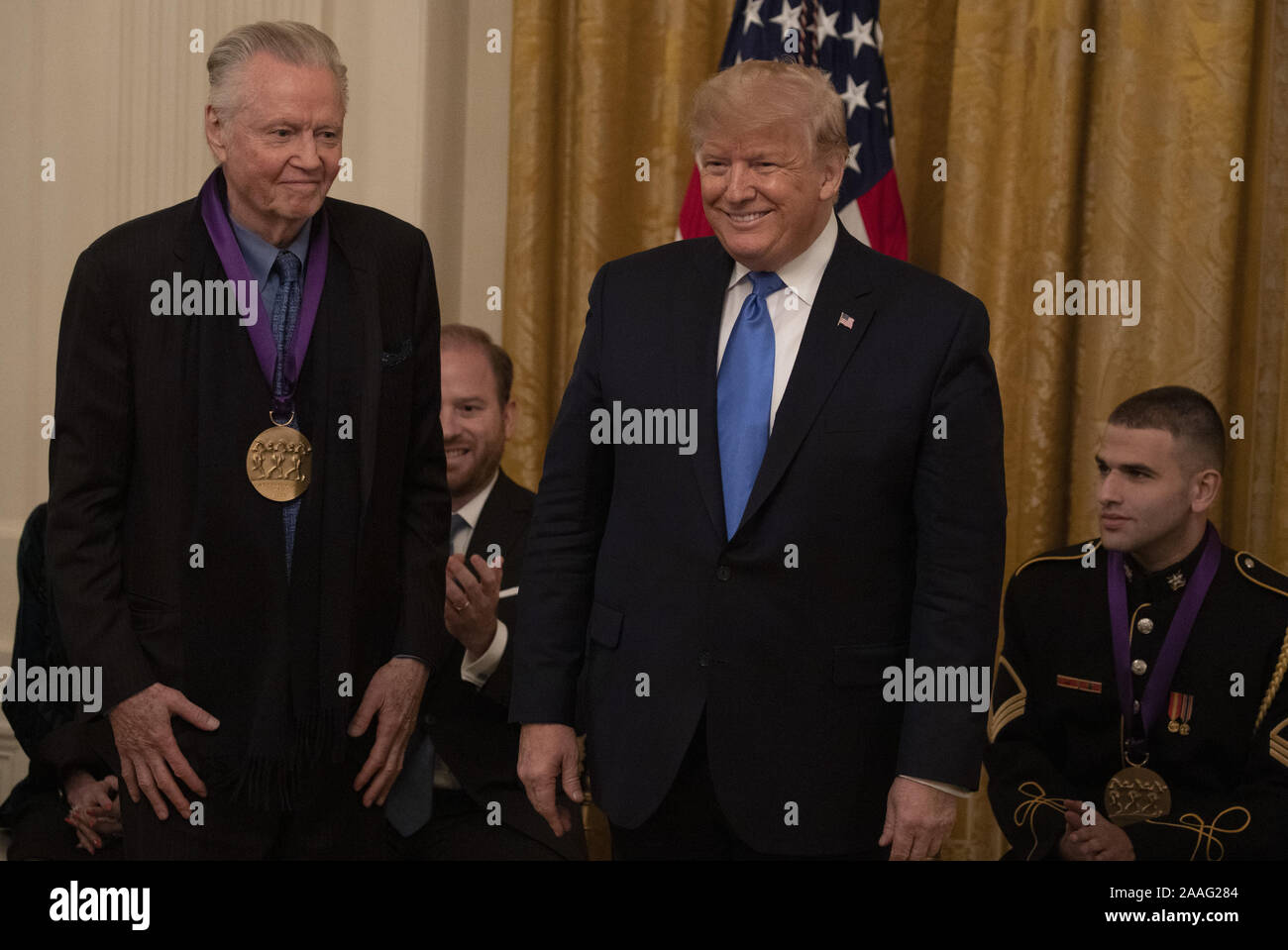 Actor jon voight hi-res stock photography and images - Alamy