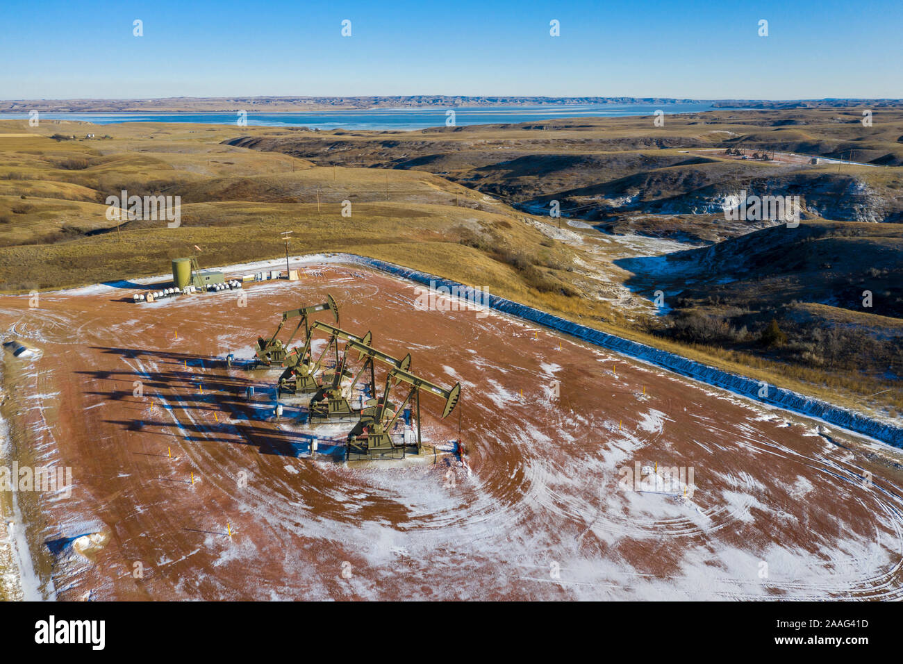 Aerial shale oil drilling hires stock photography and images Alamy