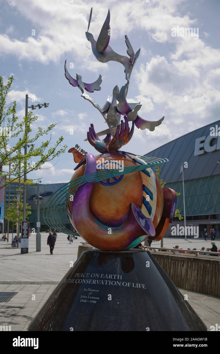 LIVERPOOL, ENGLAND, UK - JUNE 07, 2017: Peace on earth sculpture in honour of John Lennon, Liverpool, Merseyside, England, UK, Western Europe Stock Photo
