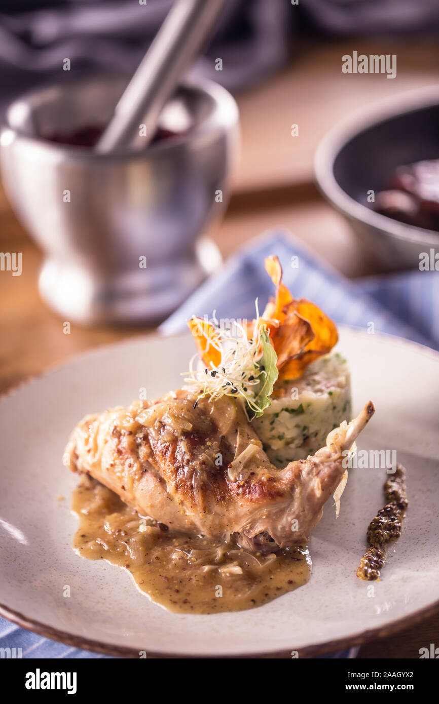 Rabbit leg hi-res stock photography and images - Alamy