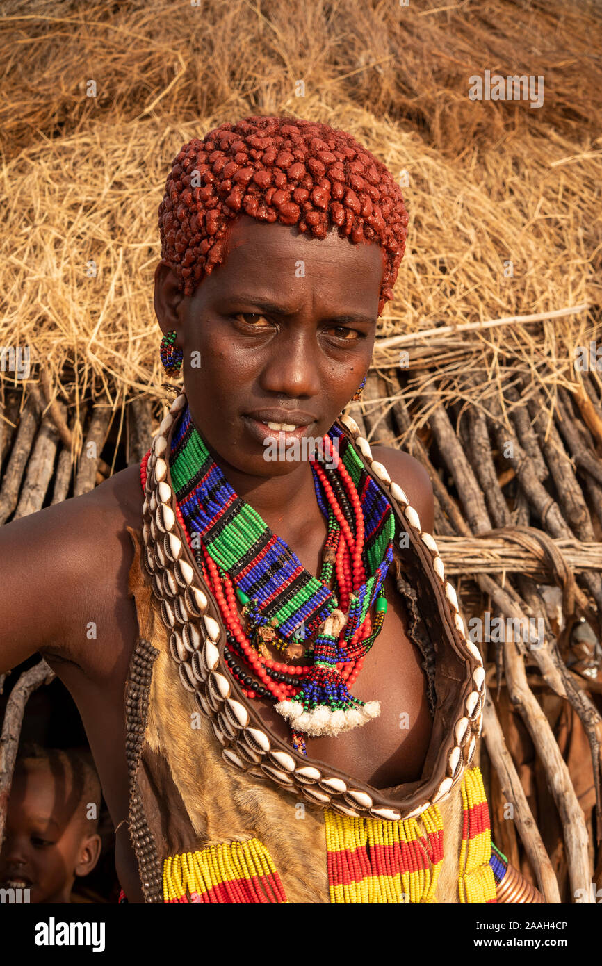 Ethiopia, South Omo, Turmi, Hamar woman wearing traditional dress, with  hair freshly covered in red ochre Stock Photo - Alamy
