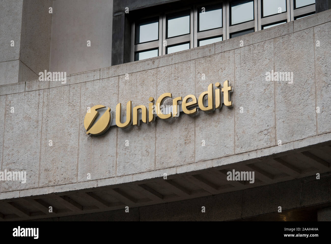 Unicredit bank logo sign hi-res stock photography and images - Alamy