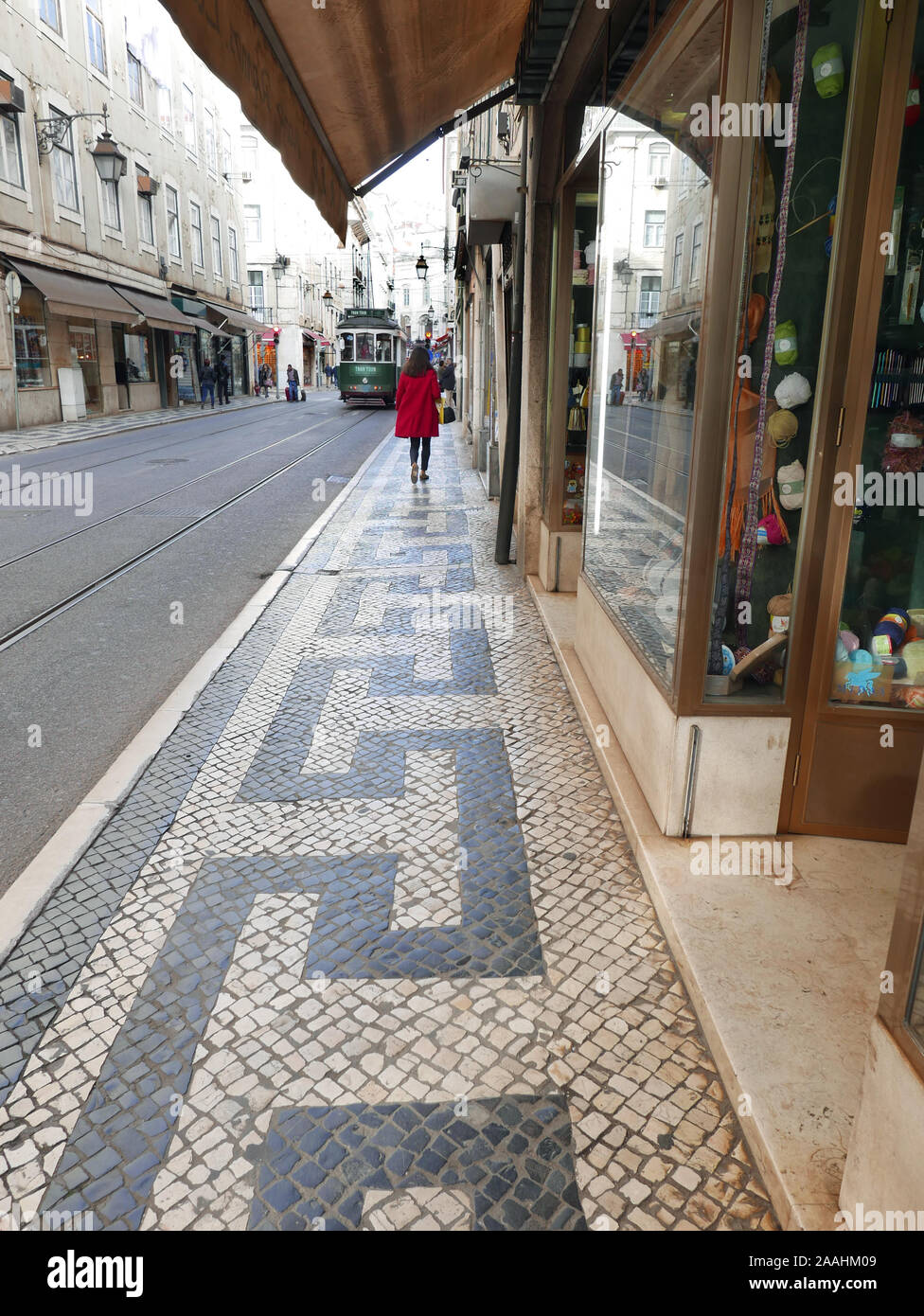 Shops and shopping street in Lisbon Portugal Stock Photo - Alamy