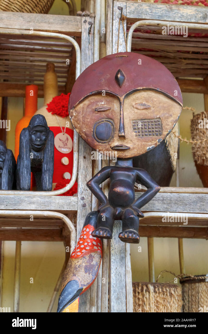 East african wood carving hires stock photography and images Alamy