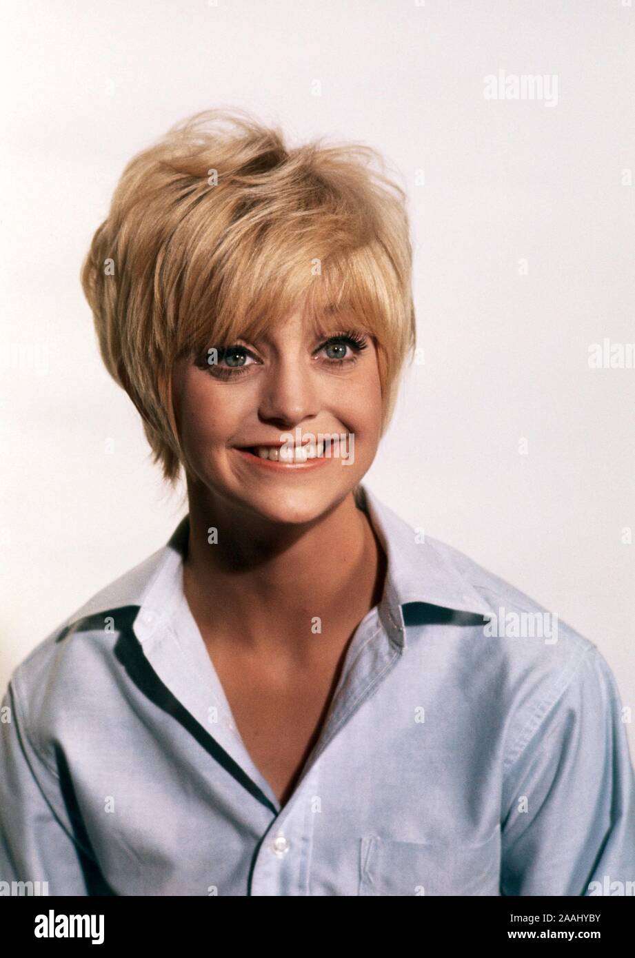 GOLDIE HAWN in CACTUS FLOWER (1969), directed by GENE SAKS. Credit: COLUMBIA PICTURES / Album Stock Photo