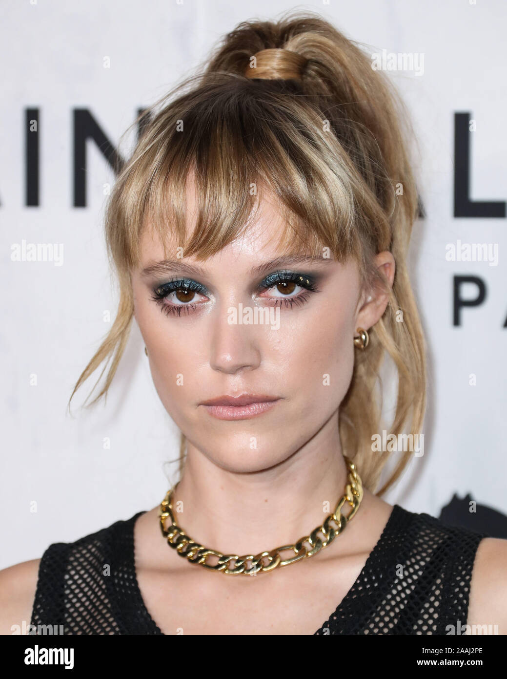 HOLLYWOOD, LOS ANGELES, CALIFORNIA, USA - NOVEMBER 21: Actress Maika