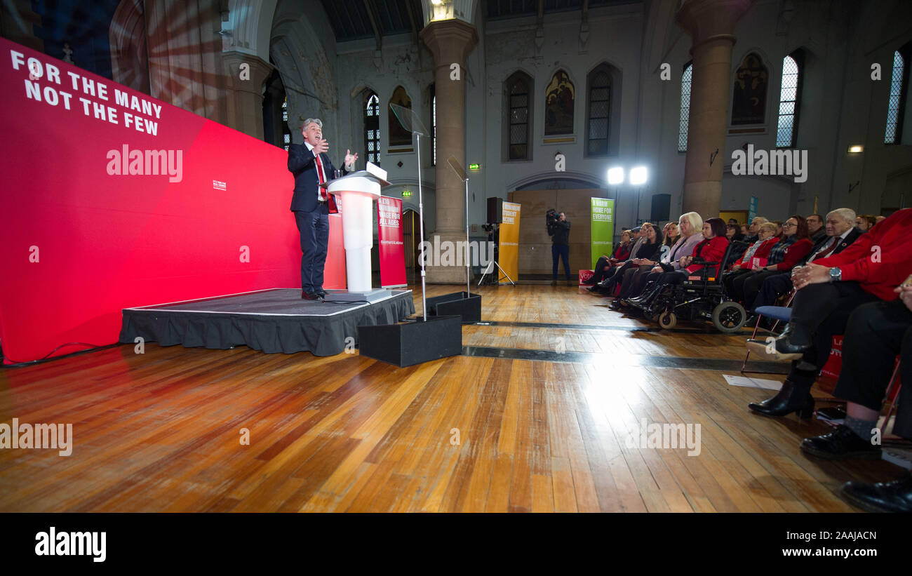 Glasgow, UK. 22 November 2019. Pictured: Richard Leonard MSP - Leader of the Scottish Labour Party.  Richard Leonard is joined in the Gorbals by Faten Hameed and other Scottish Labour PCCs to launch Scottish Labour’s manifesto. Credit: Colin Fisher/Alamy Live News Stock Photo