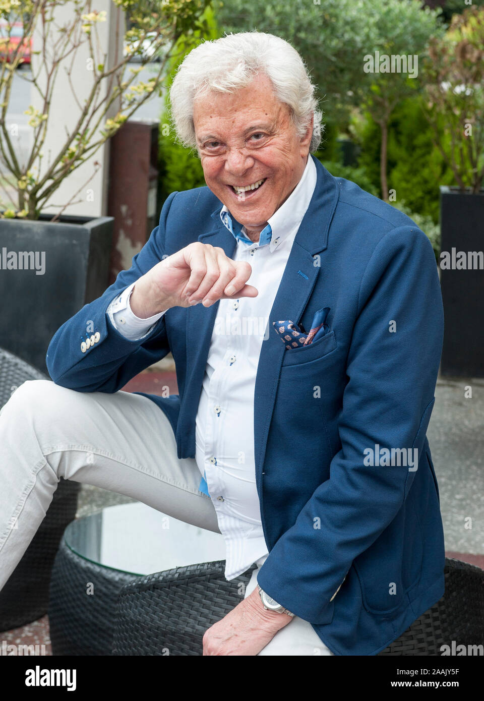 Lionel blair hi-res stock photography and images - Alamy