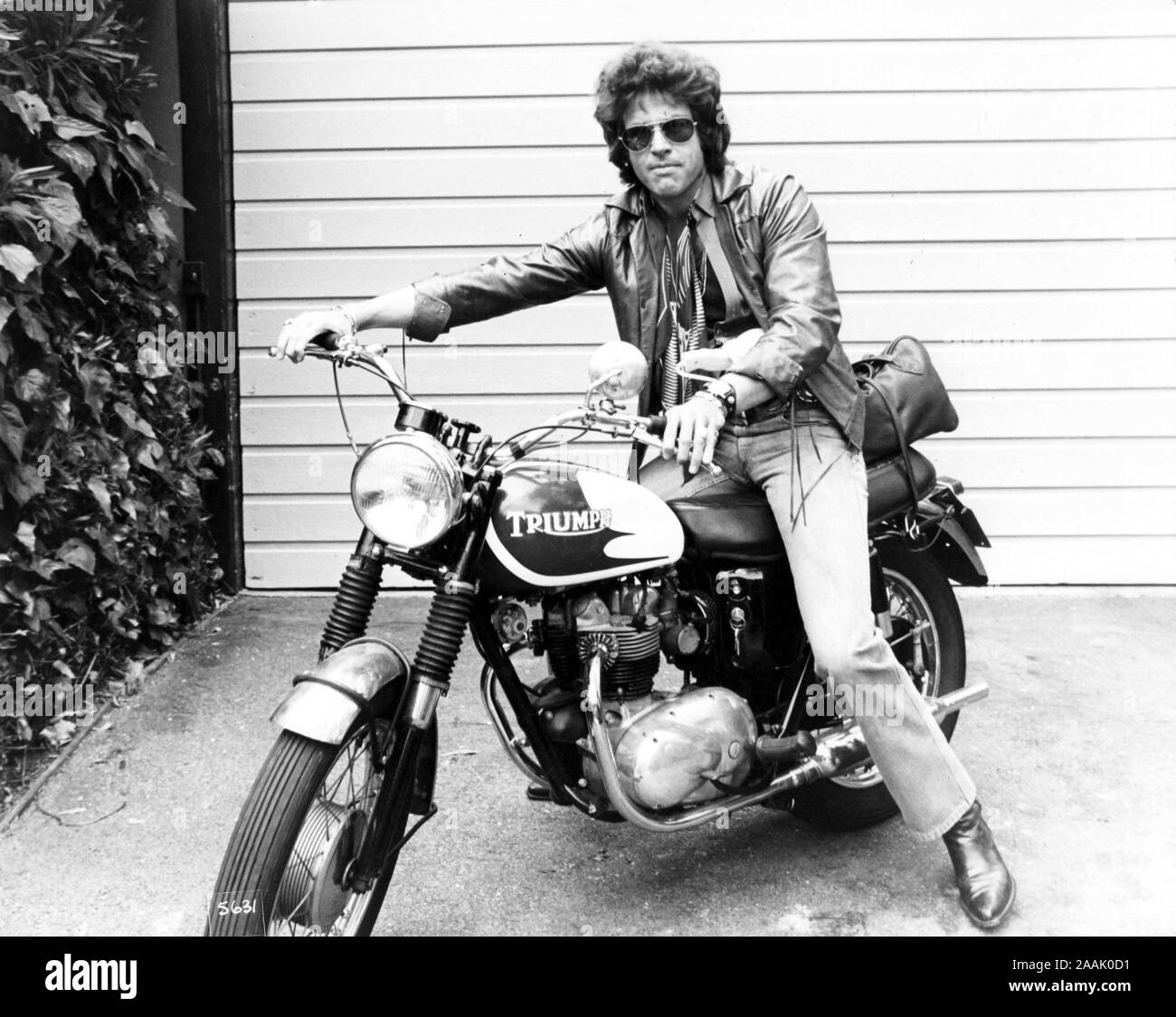 WARREN BEATTY in SHAMPOO (1975), directed by HAL ASHBY. Credit: COLUMBIA PICTURES / Album Stock Photo
