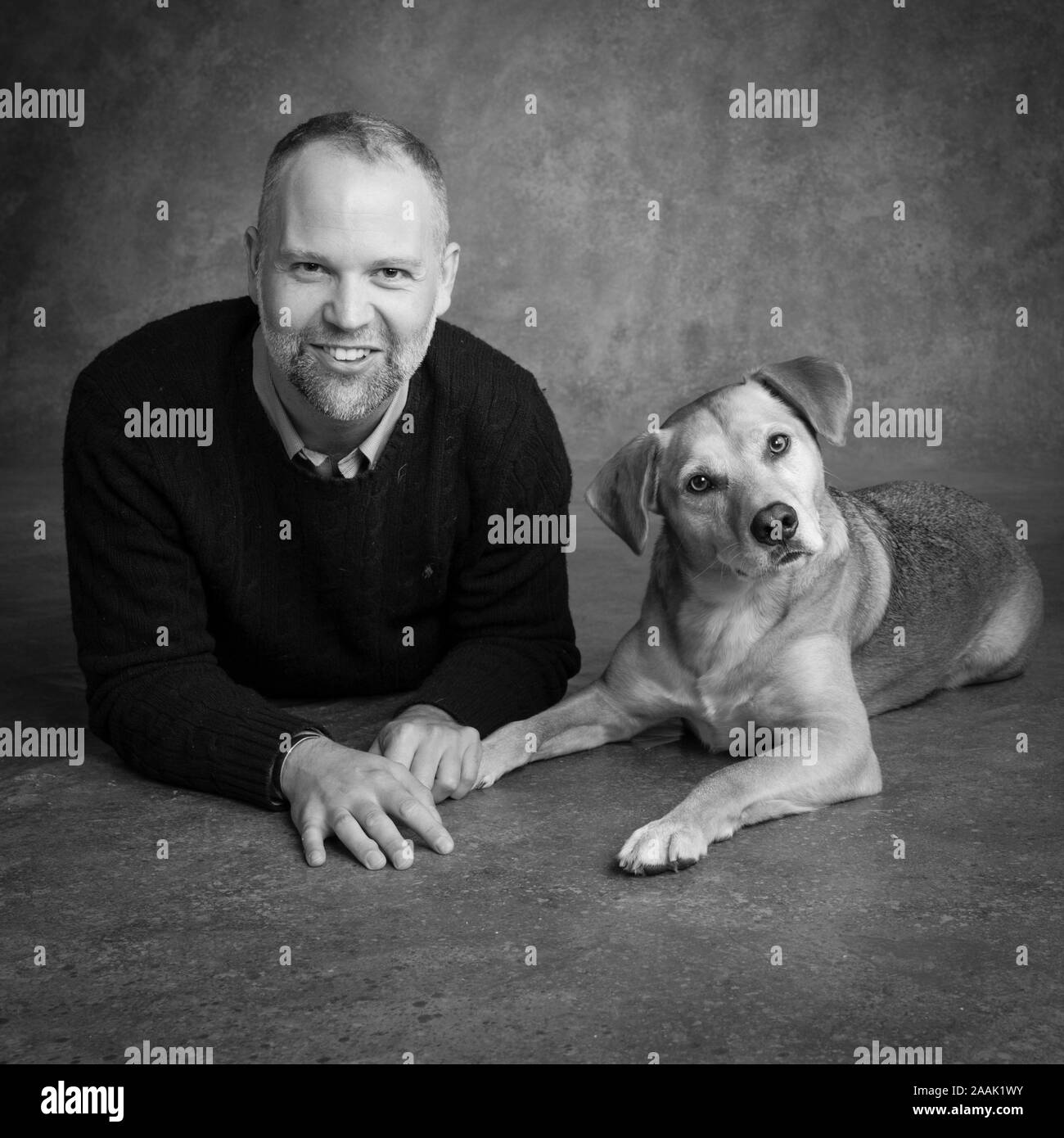 Full portrait man on Black and White Stock Photos & Images - Alamy