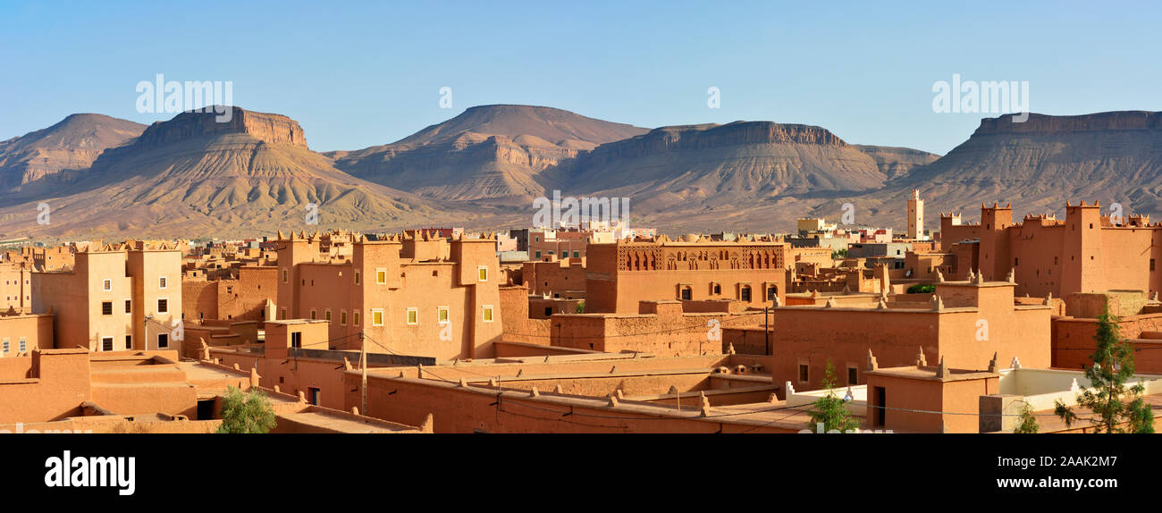 Djebel Saghro mountains and the kasbahs of Nkob. Morocco Stock Photo