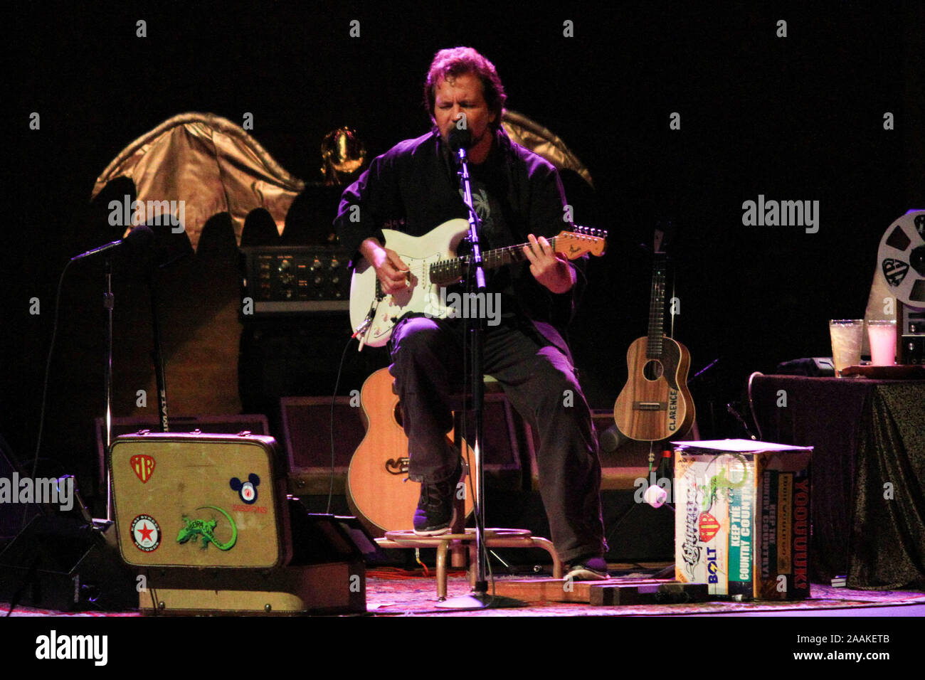 RIO DE JANEIRO, 11.05.2014 - O líder de Pearl Jam se apresenta na tarde deste domingo no Citibank Hall na Barra da Tijuca. (Foto: Néstor J. Beremblum Stock Photo
