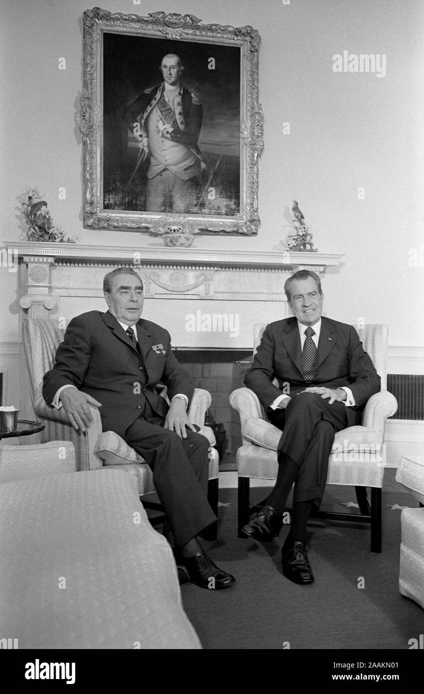 U.S. President Richard Nixon and Soviet Leader Leonid Brezhnev, Seated Portrait, White House, Washington, D.C., USA, photograph by Warren K. Leffler, June 18, 1973 Stock Photo