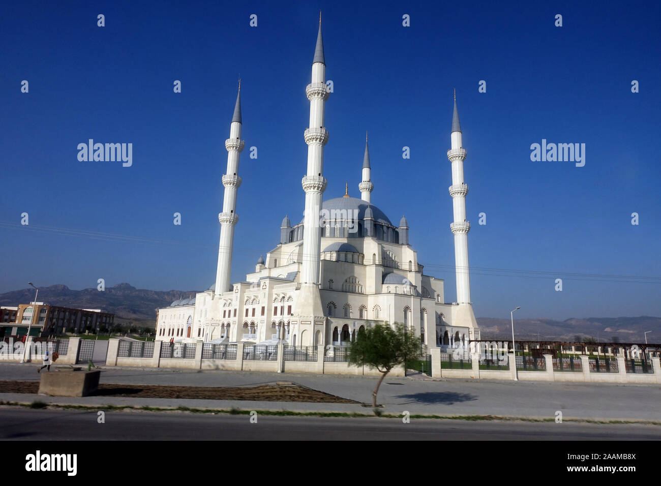 hala sultan camii moschee haspolat nordzypern zypern stock photo alamy