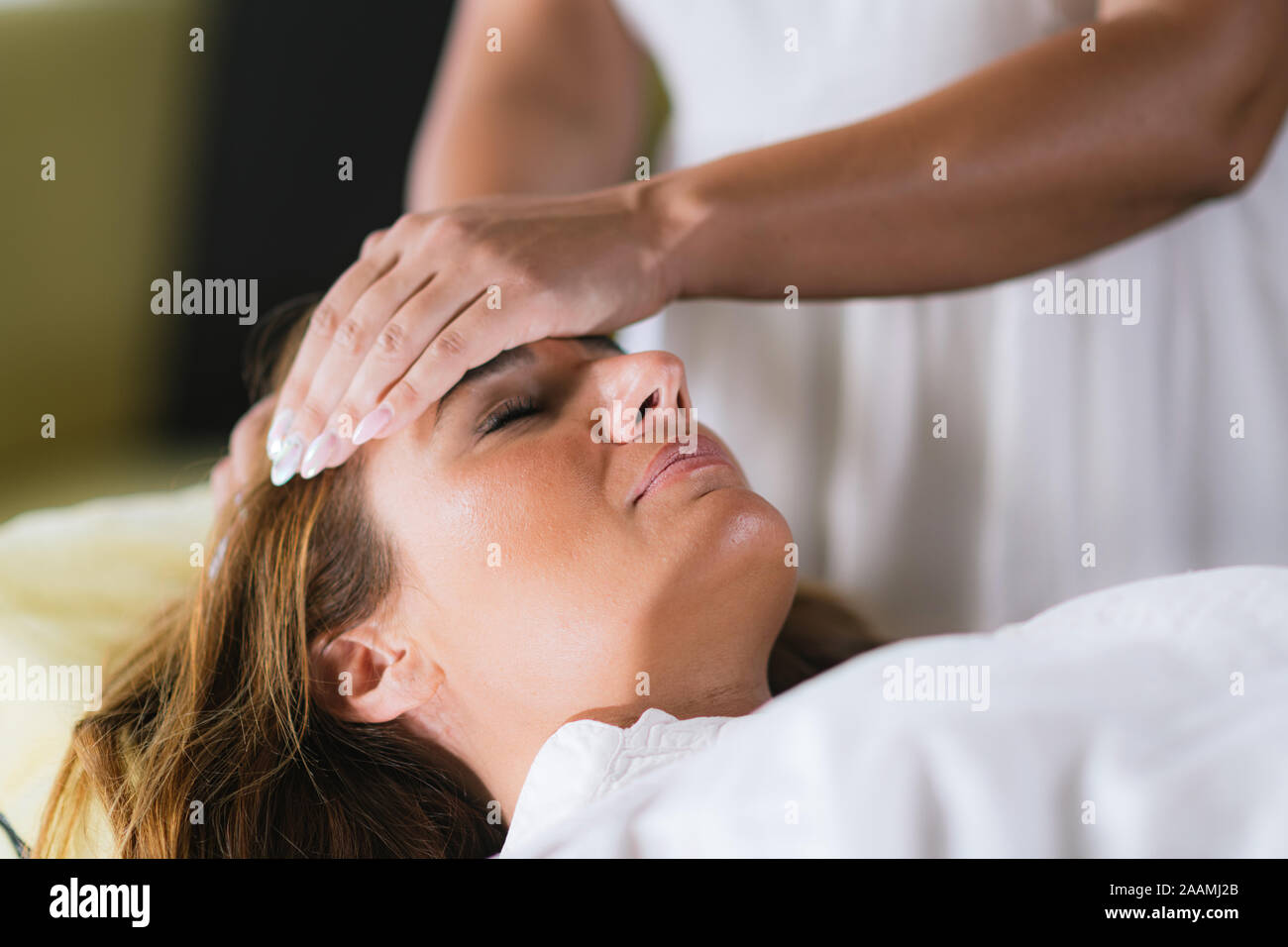 Reiki Healing Therapy Stock Photo Alamy