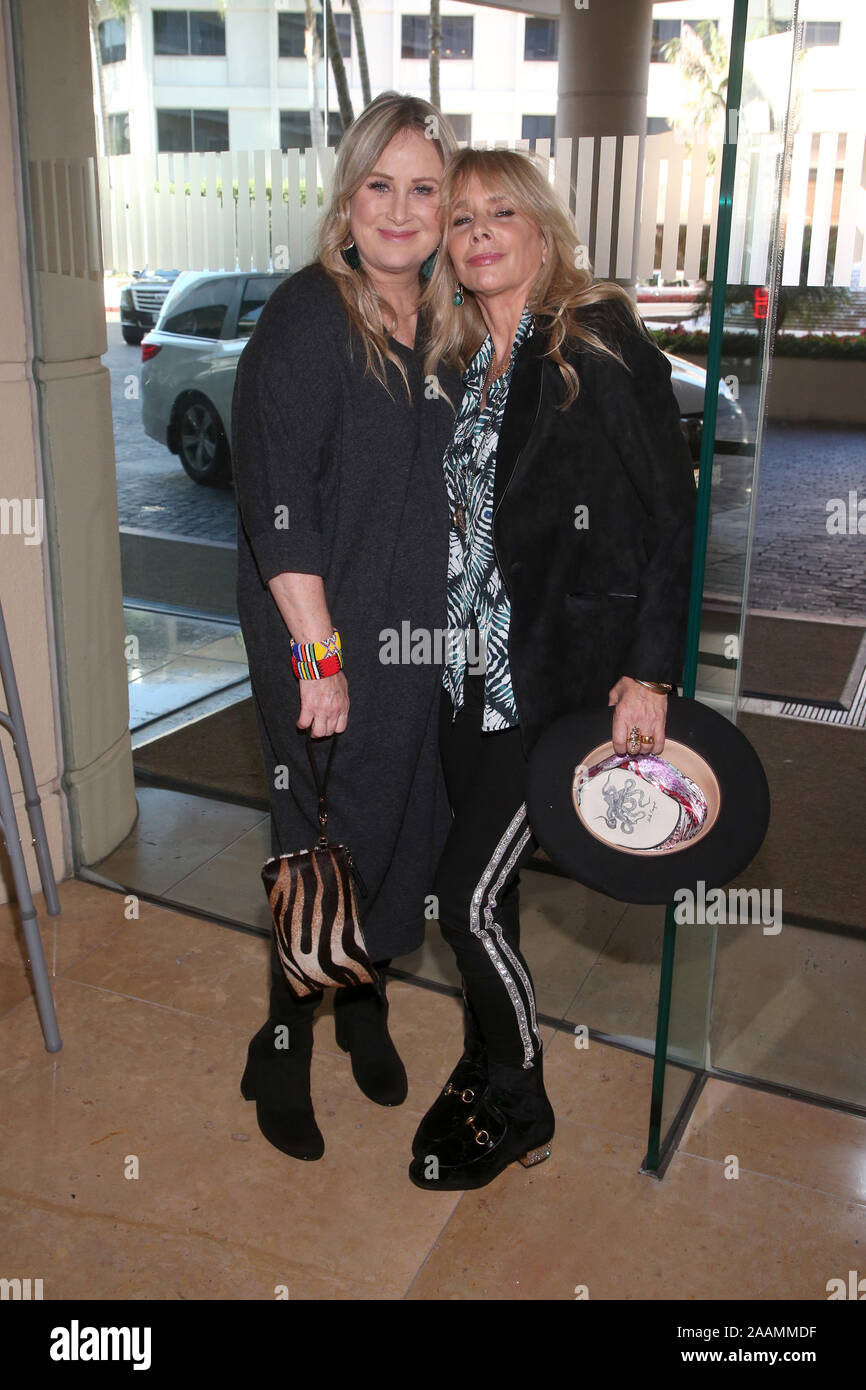 Beverly Hills, Ca. 22nd Nov, 2019. Rosanna Arquette, Kelly Stone, at the Lupus LA Hollywood Bag Ladies Luncheon Honoring Dr. Sheila Barbarino at the Beverly Hilton in Beverly Hills, California on November 22, 2019 Credit: Faye Sadou/Media Punch/Alamy Live News Stock Photo