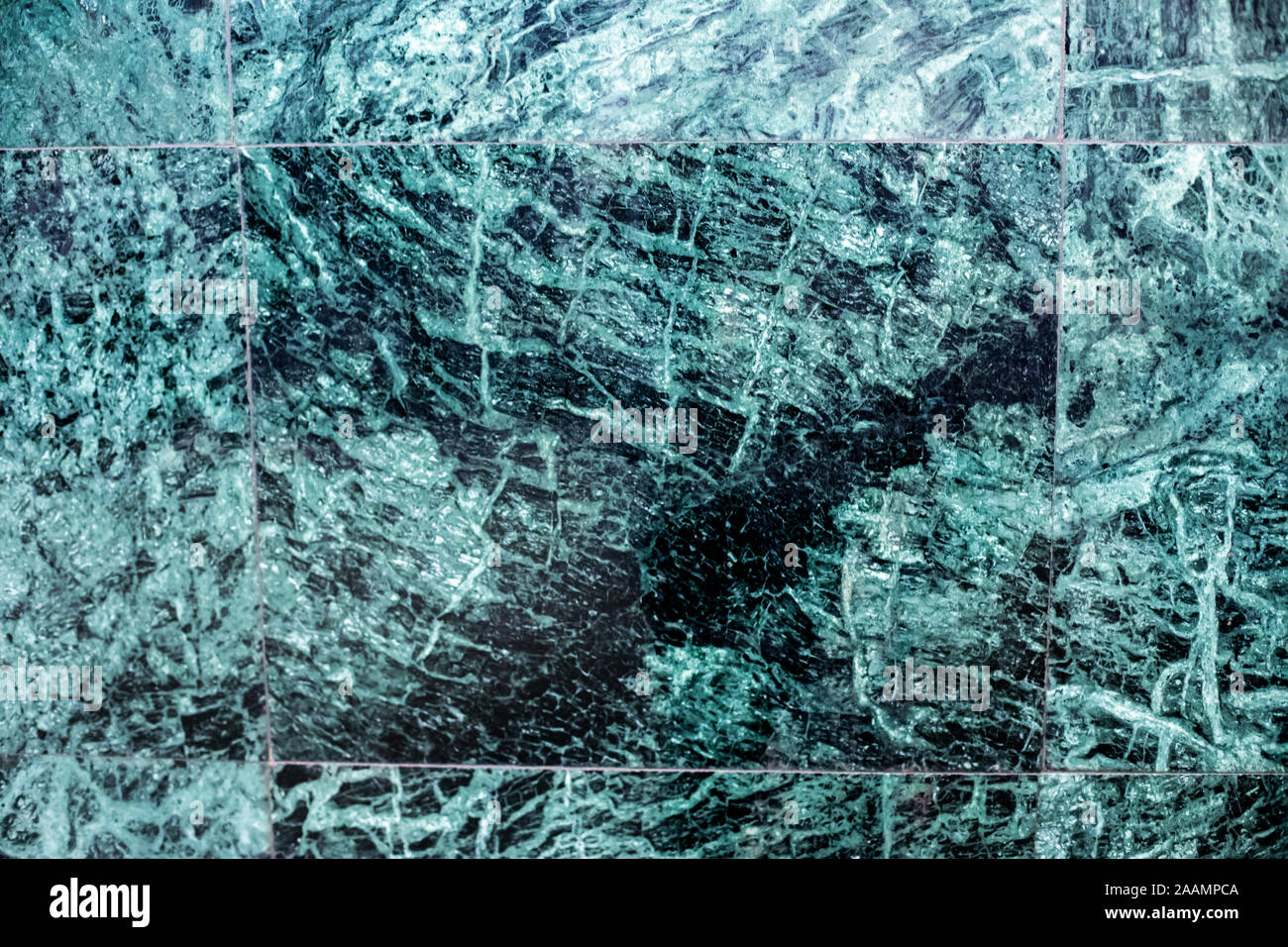 emerald polished stone