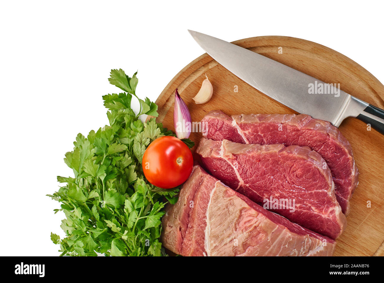https://c8.alamy.com/comp/2AANB76/raw-meat-with-vegetables-and-knife-on-the-board-2AANB76.jpg