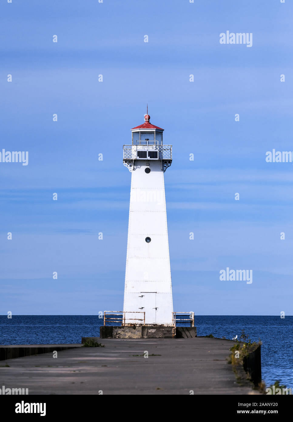 Outer Sodus Lighthouse, Sodus Bay, Lake Ontario, New York, USA Stock Photo Alamy