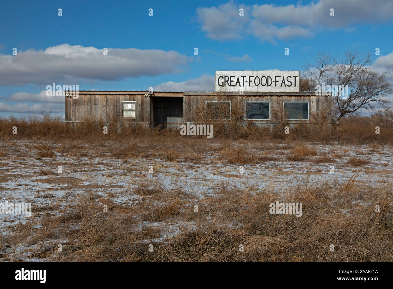 Watford City, North Dakota Abandoned restaurant Stock Photo Alamy
