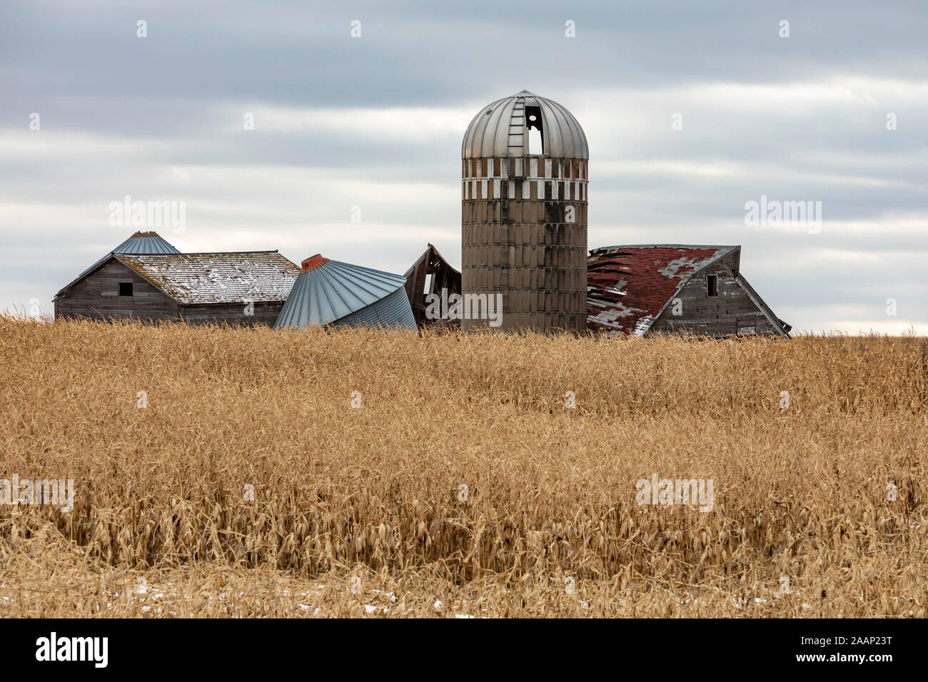 Goodrich, North Dakota - Abandoned farm buildings. Stock Photo