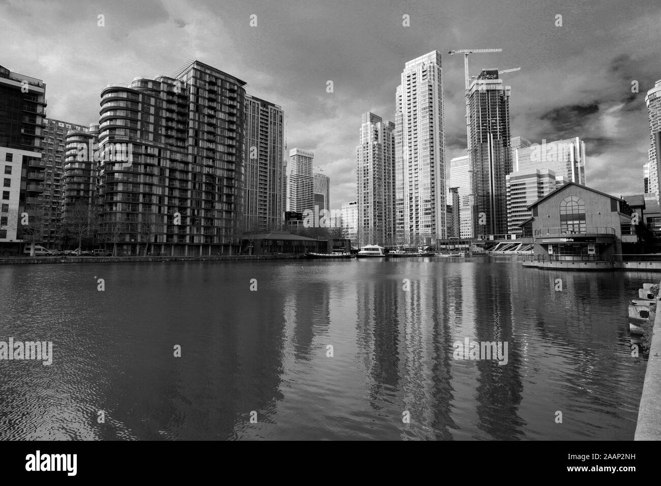 View of Millwall Inner Dock, Canary Wharf, Isle of Dogs, London City, England, UK Stock Photo