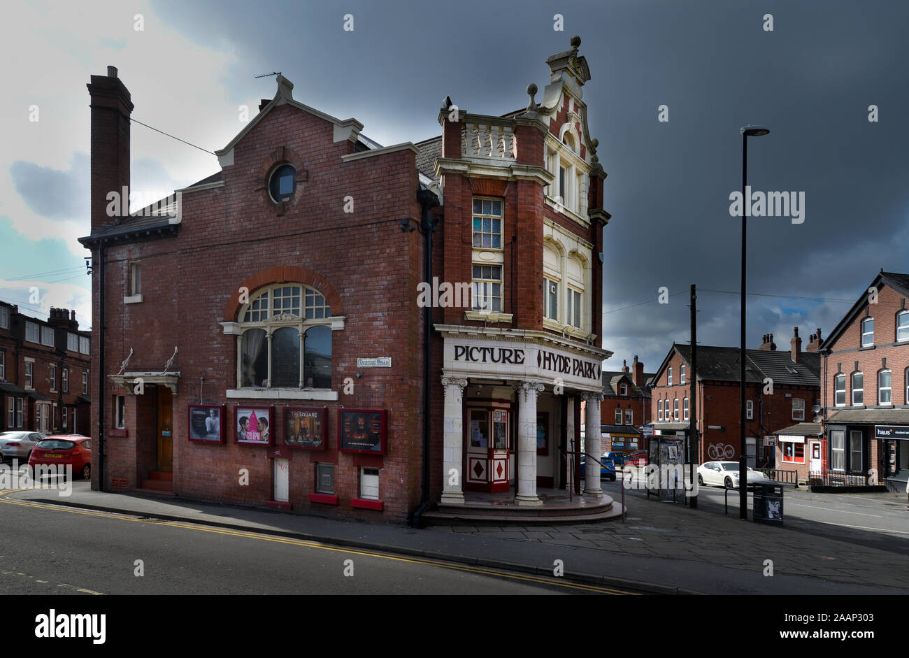 Hyde Park Picture House Leeds West Yorkshire Designed By