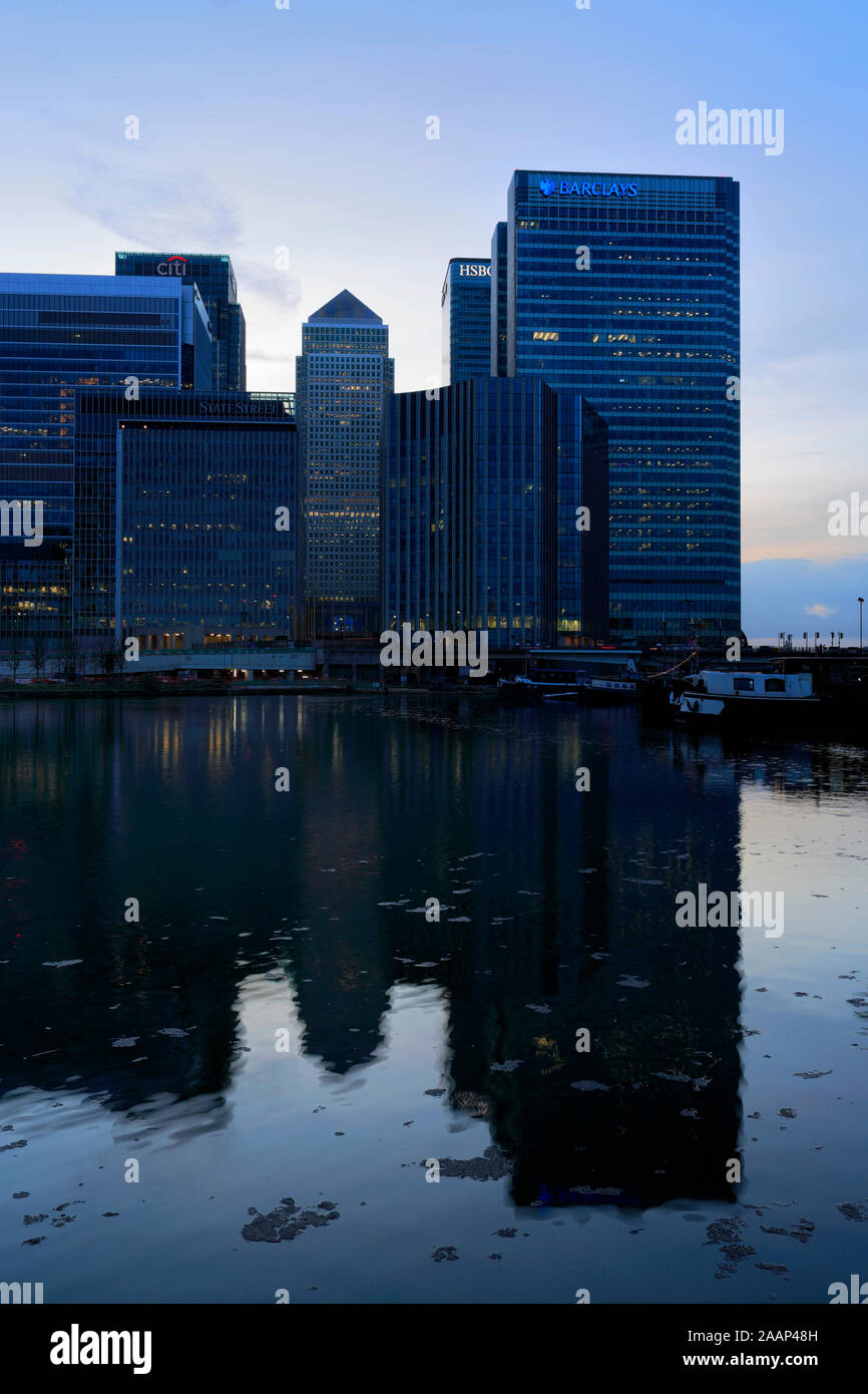 Skyscrapers in One Canada Square, Canary Wharf, Borough of Tower Hamlets, London City, England Stock Photo