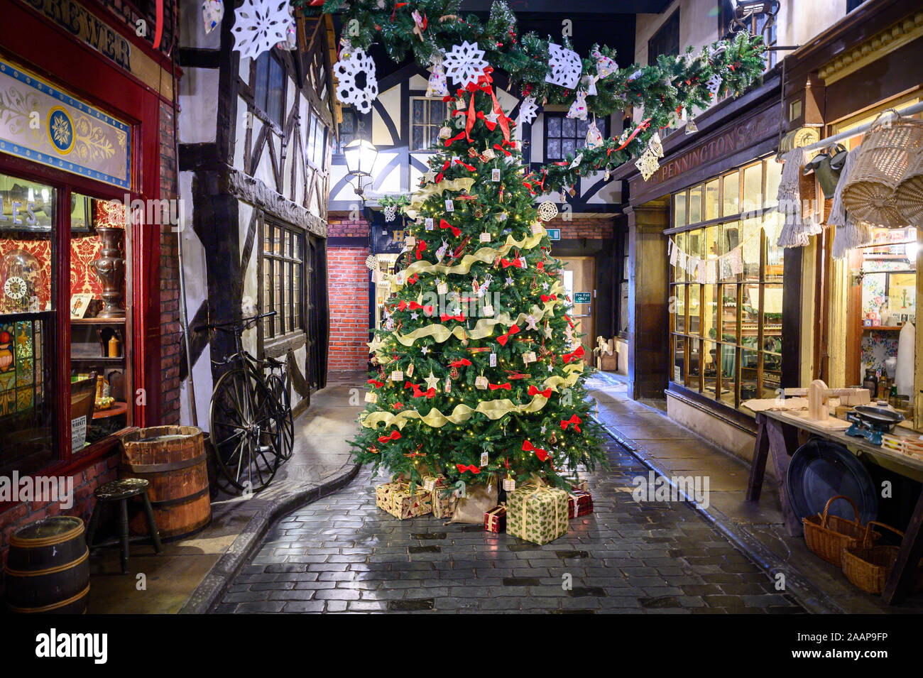 Christmas at Lark Hill Place, Salford Stock Photo Alamy