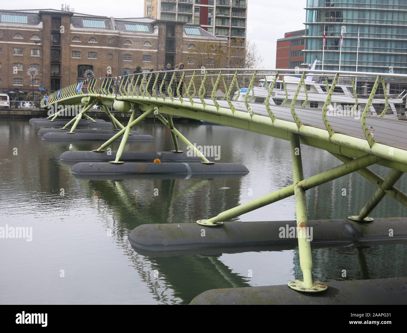 Floating bridge india High Resolution Stock Photography and Images Alamy
