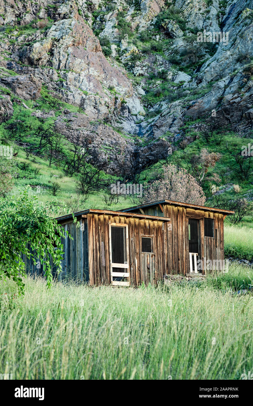 Livery building for Van Patten's Mountain Camp (ca. late 1800s), near Dripping Springs, Organ Mountains, New Mexico USA Stock Photo