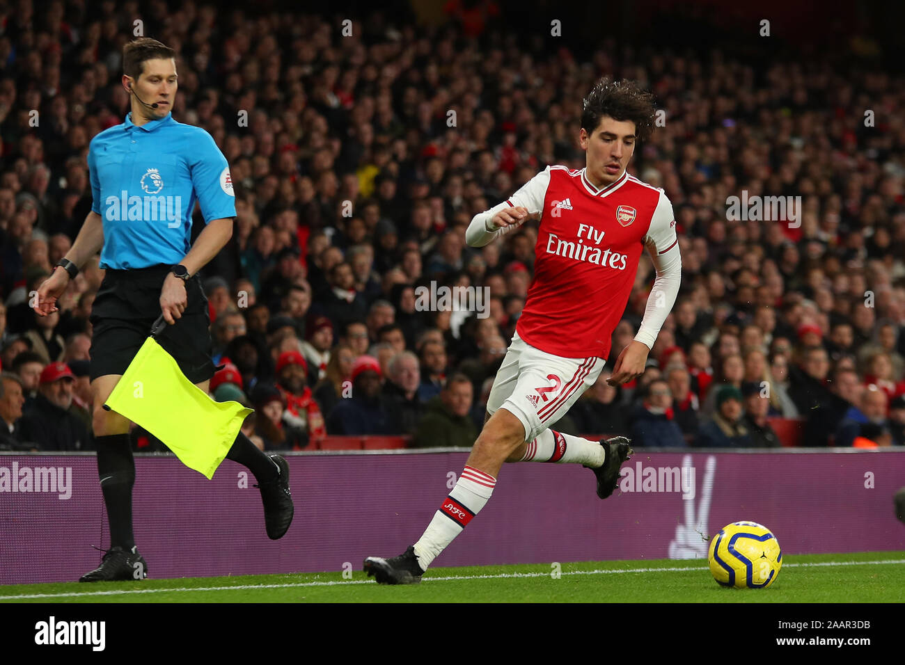 London, UK. 23rd Nov, 2019. LONDON, United Kingdom, NOVEMBER 23. Arsenal's defender Hector Bellerin runs with the ball during English Premier League between Arsenal and Southampton at Emirates stadium, London, England on 23 November 2019. Credit: Action Foto Sport/Alamy Live News Stock Photo