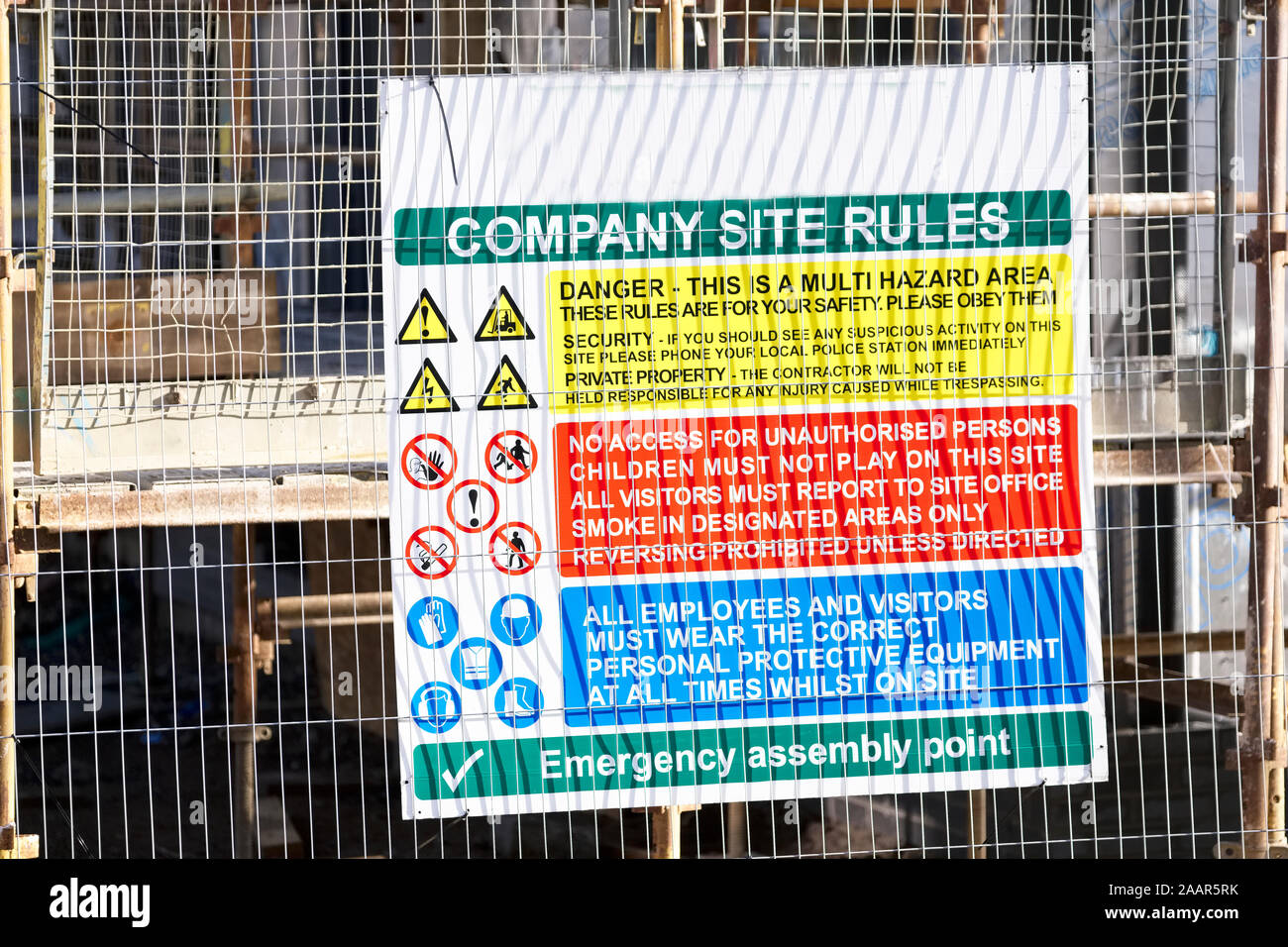 Safety starts here and health safety construction board notice signs where  building works are taking place Stock Photo - Alamy