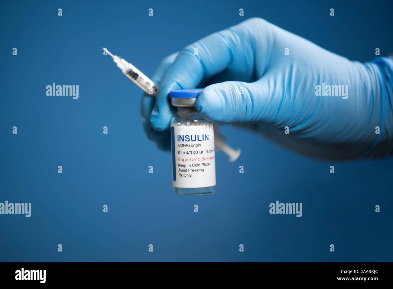 Regular human insulin vial and syringe hires stock photography and