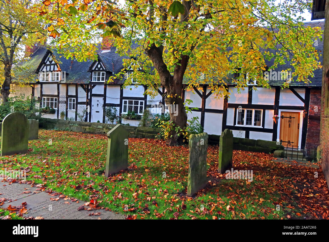 Cottages, School Lane, Great Budworth village, Northwich, Cheshire, England, CW9 6HF Stock Photo