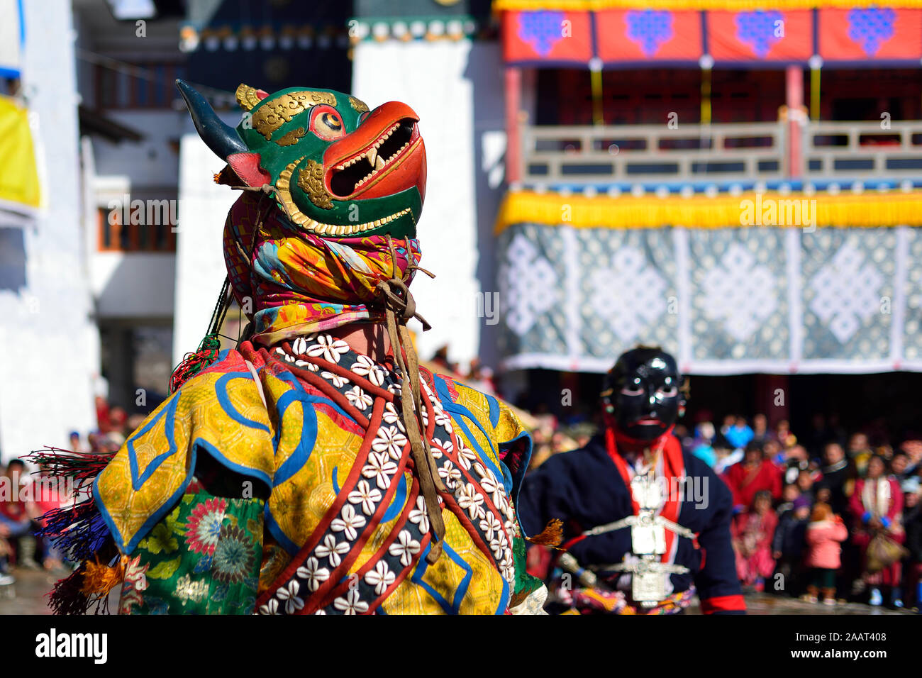 Tawang Arunachal Pradesh India Buddhist Monk Dancing In Disguise For The Torgya Festival In The Background There Are Monastery And Many Gathered Vi Stock Photo Alamy Tawang Arunachal Pradesh India Buddhist Monk Dancing In Disguise For The Torgya Festival In The Background There Are Monastery And Many Gathered Vi Stock Photo Alamy