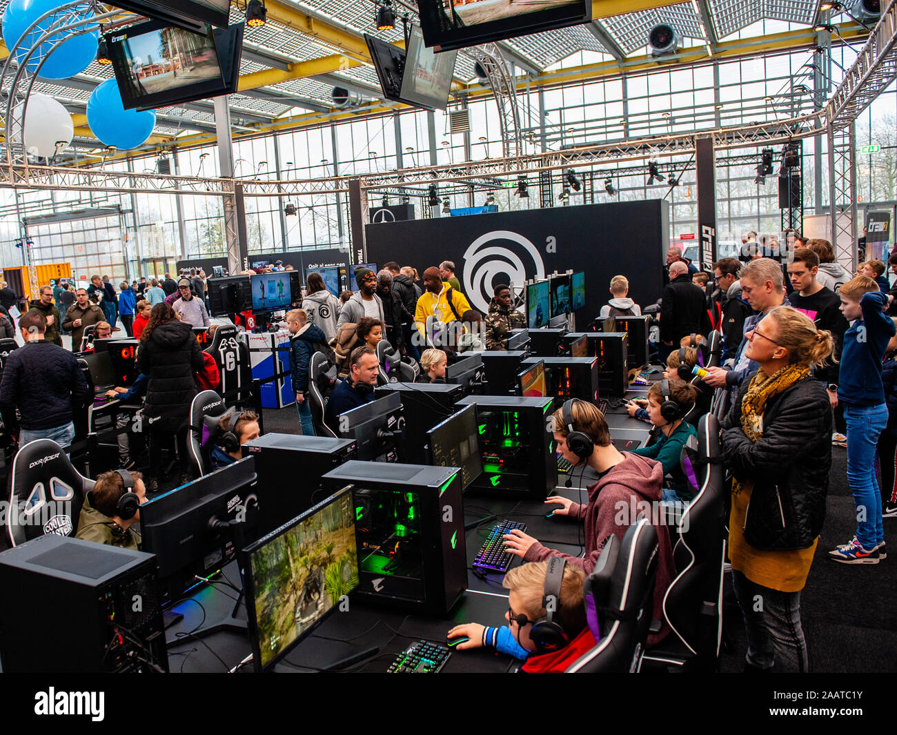 Tech games hi-res stock photography and images - Alamy
