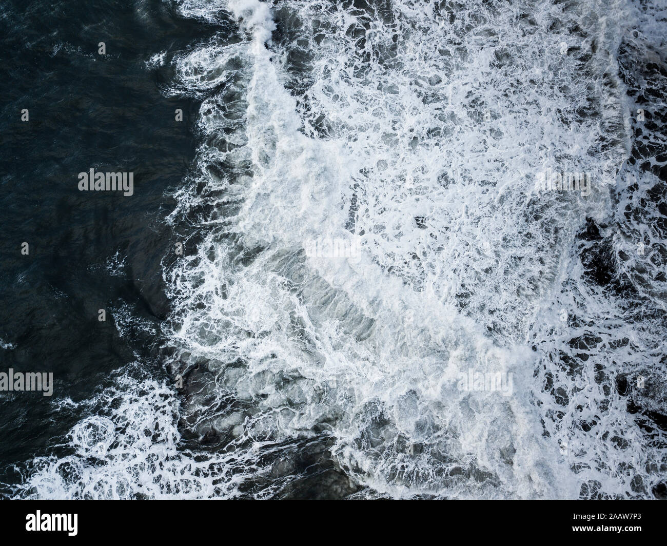 Birds eye view of waves hi-res stock photography and images - Alamy