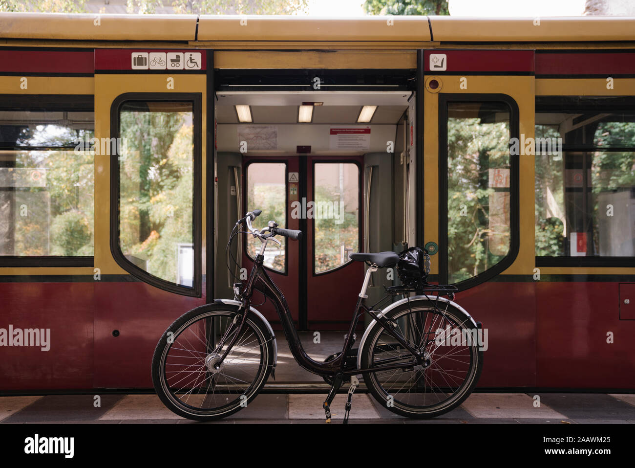 Bicycle at the door of an underground train, Berlin, Germany Stock ...