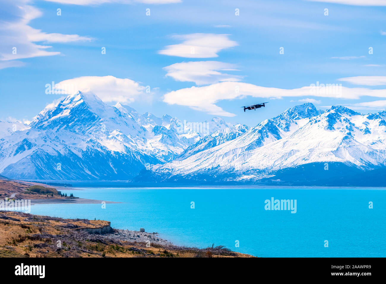 New Zealand, South Island, Scenic mountainous landscape of Lake Pukaki Stock Photo