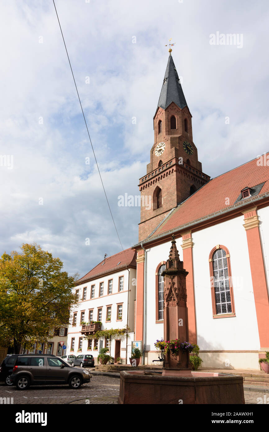 Edenkoben: Protestant church, square Ludwigsplatz in Weinstraße, German Wine Route, Rheinland-Pfalz, Rhineland-Palatinate, Germany Stock Photo