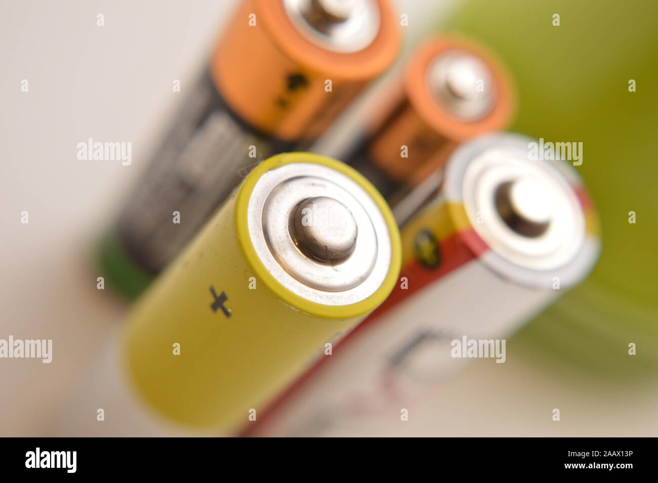 alimentazione a batteria per foto macro di oggetti elettronICI Stock Photo  - Alamy