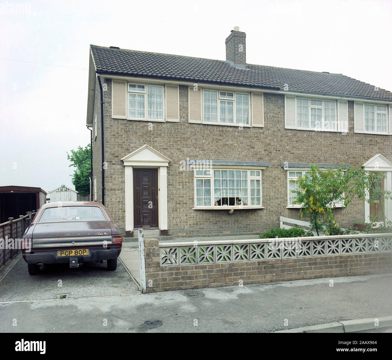 Semi detached houses in 1983, in Wakefield, West Yorkshire, northern England, UK Stock Photo