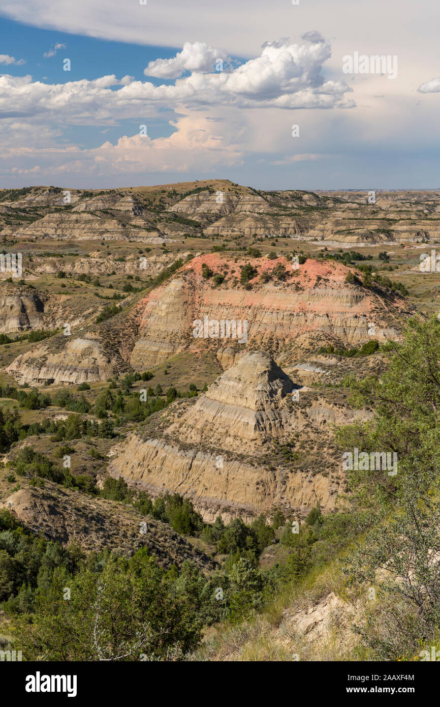 Scenic Badlands Landscape of North Dakota Stock Photo Alamy